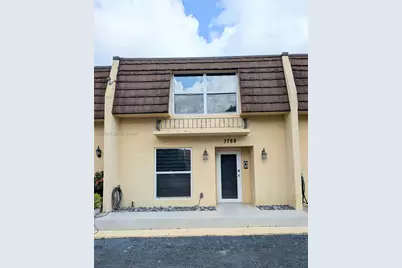 [Address not provided], North Miami Beach, FL 33160 - Photo 14