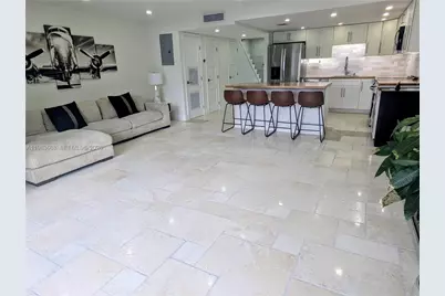 [Address not provided], North Miami Beach, FL 33160 - Photo 4