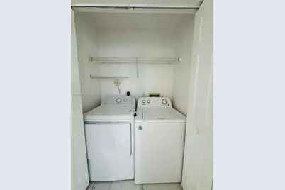 20874 NW 2nd St, Pembroke Pines, FL 33029 - Photo 8