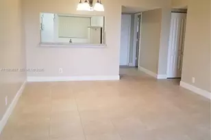 9520 Seagrape Dr, Davie, FL 33324 - Photo 18