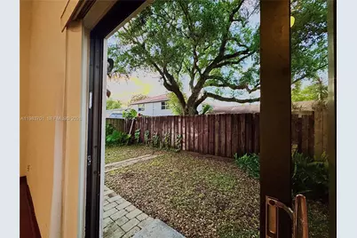 3911 Farragut St, Hollywood, FL 33021 - Photo 24