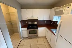 2722 NW 22nd Ct, Miami, FL 33142 - Photo 8