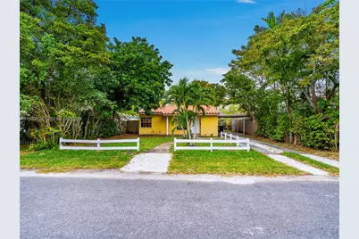 1125 NE 10th Ave, Fort Lauderdale, FL 33304 - Photo 1