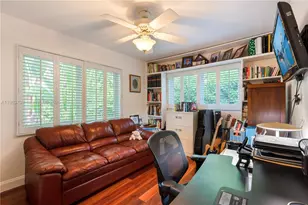 310 Greenwood Dr, Key Biscayne, FL 33149 - Photo 10