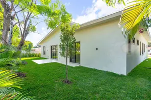 3905 SW 5th St, Coral Gables, FL 33134 - Photo 24