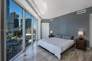 1300 Brickell Bay Dr, Miami, FL 33131 - Photo 18