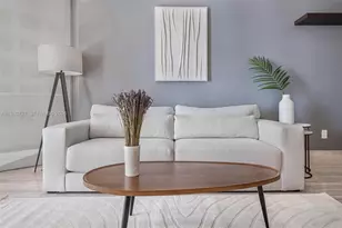 1300 Brickell Bay Dr, Miami, FL 33131 - Photo 6