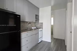 57 Esplanade Dr, Miami Springs, FL 33166 - Photo 6