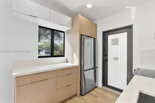 3621 SW 48th Ave, West Park, FL 33023 - Photo 18