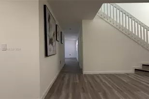 1001 SW 98th Ave, Pembroke Pines, FL 33025 - Photo 6