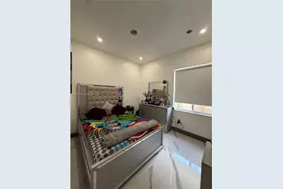 1860 SE 18th Ter, Homestead, FL 33035 - Photo 14