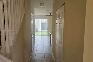 142 SE 28th Ter, Homestead, FL 33033 - Photo 10