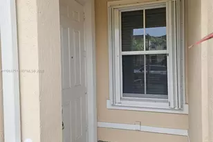 142 SE 28th Ter, Homestead, FL 33033 - Photo 2