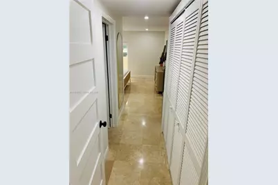 6815 Edgewater Dr #105, Coral Gables, FL 33133 - Photo 12