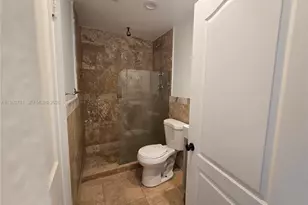 223 S 17th Ave, Hollywood, FL 33020 - Photo 10