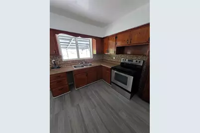 1 Esplanade Dr #1, Miami Springs, FL 33166 - Photo 4