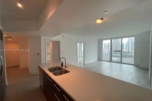 55 SE 6th St, Miami, FL 33131 - Photo 24