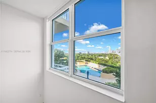 2475 Brickell Ave, Miami, FL 33129 - Photo 10