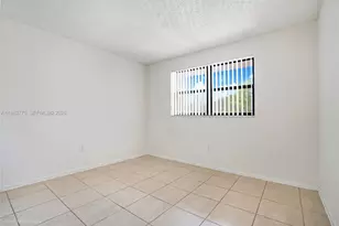 9992 Nob Hill Pl, Sunrise, FL 33351 - Photo 12