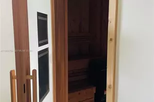 2829 Indian Creek Dr, Miami Beach, FL 33140 - Photo 34