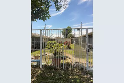 1820 N 17th Ave #1, Hollywood, FL 33020 - Photo 2