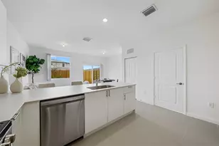 33762 SW 194th Pl, Florida City, FL 33034 - Photo 10