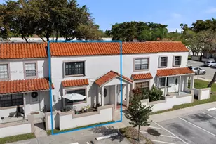 9445 NW 42nd St, Sunrise, FL 33351 - Photo 1