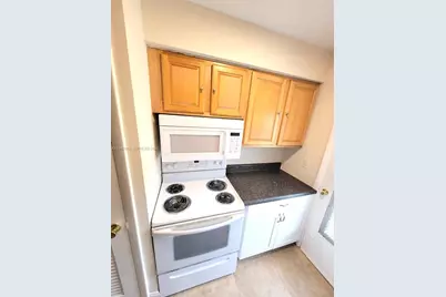 1431 S 14th Ave #114, Hollywood, FL 33020 - Photo 4