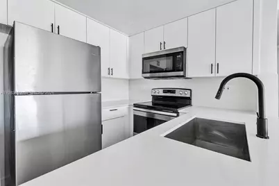620 SW 10th St #104, Miami, FL 33130 - Photo 6