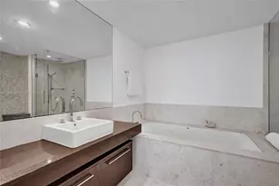 17121 Collins Ave, Sunny Isles Beach, FL 33160 - Photo 14