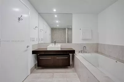 17121 Collins Ave #2003, Sunny Isles Beach, FL 33160 - Photo 16