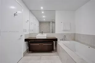 17121 Collins Ave, Sunny Isles Beach, FL 33160 - Photo 16