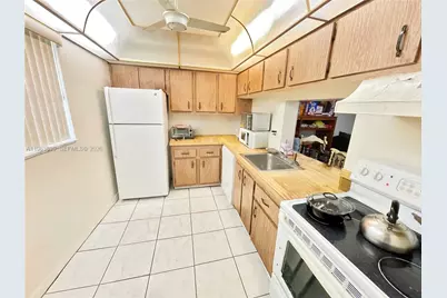 2800 NW 56th Ave #B207, Lauderhill, FL 33313 - Photo 2