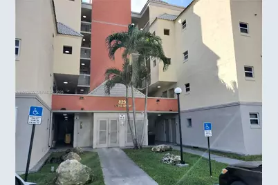 8235 Lake Dr #107, Doral, FL 33166 - Photo 2