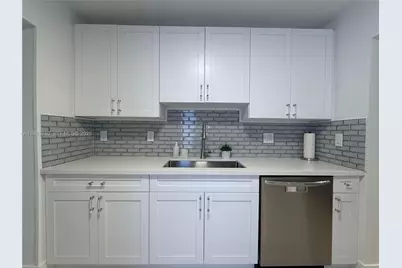 4117 SW 62nd Ave, South Miami, FL 33155 - Photo 6