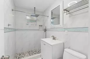 1432 NE 5th Ave, Fort Lauderdale, FL 33304 - Photo 6