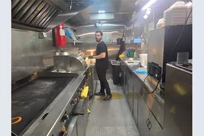 6439, Doral, FL 33166 - Photo 6