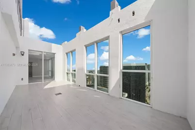 244 Biscayne Blvd #UPH-4904, Miami, FL 33132 - Photo 36