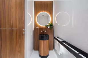 5 Grove Isle Dr, Miami, FL 33133 - Photo 32