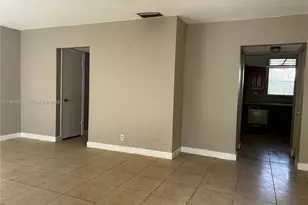 6593 Boulevard of Champions, North Lauderdale, FL 33068 - Photo 12