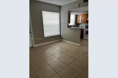 6593 Boulevard Of Champions, North Lauderdale, FL 33068 - Photo 14