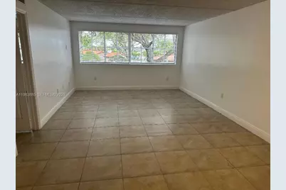 6115 NW 186th St #202, Hialeah, FL 33015 - Photo 6