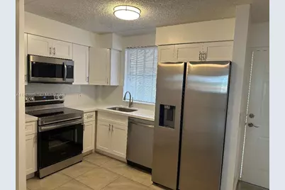 6115 NW 186th St #202, Hialeah, FL 33015 - Photo 10