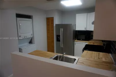 15480 SW 82nd Ln #211, Miami, FL 33193 - Photo 4