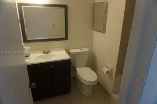 15480 SW 82nd Ln, Miami, FL 33193 - Photo 8