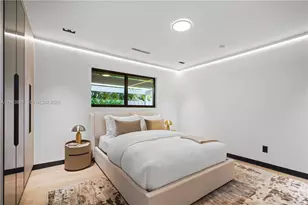 20020 NE 21st Ct, Miami, FL 33179 - Photo 38