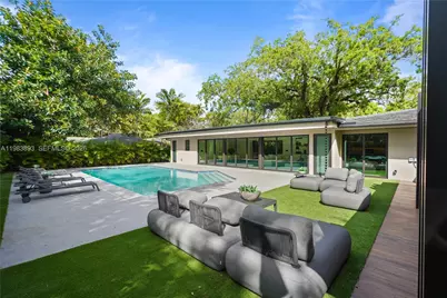 20020 NE 21st Ct, Miami, FL 33179 - Photo 76