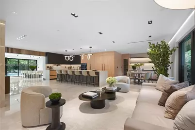 20020 NE 21st Ct, Miami, FL 33179 - Photo 2