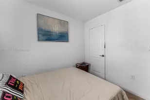 1056 SE 24th Ave, Homestead, FL 33035 - Photo 12