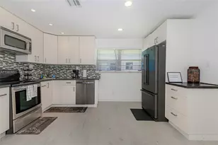 201 Columbus Pkwy, Hollywood, FL 33021 - Photo 10